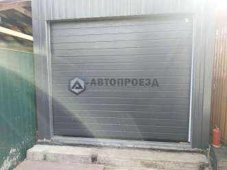 Alutech Trend 2500x2250 мм секционные ворота для гаража