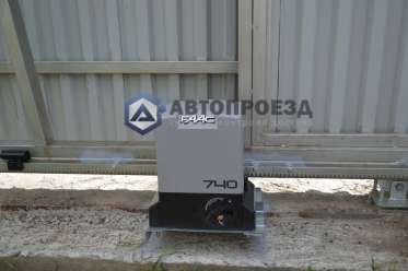 FAAC 740 FULL KIT на воротах с профлистом