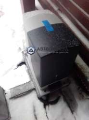 NICE RB600BDKIT на дачных воротах