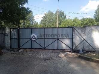 Откатные ворота с отдельной калиткой и автоматикой NICE